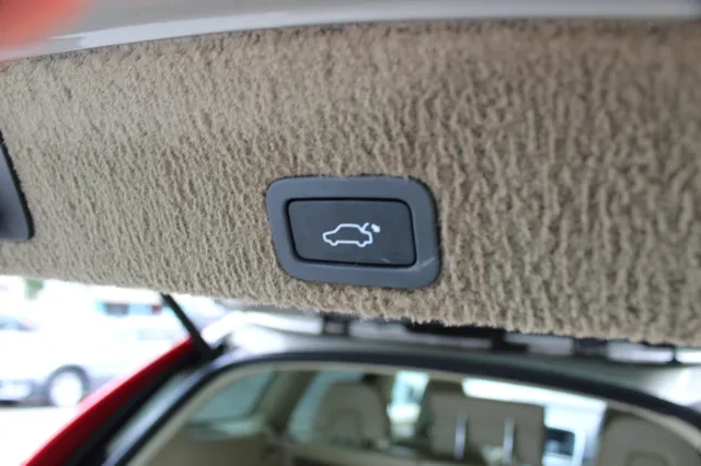 2012 Volvo XC60 photo 11