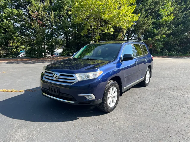 2013 Toyota Highlander Base