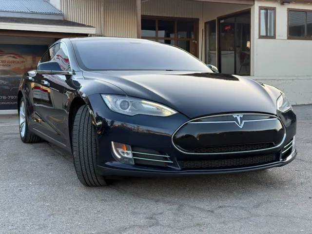 2014 Tesla Model S S - Photo 12