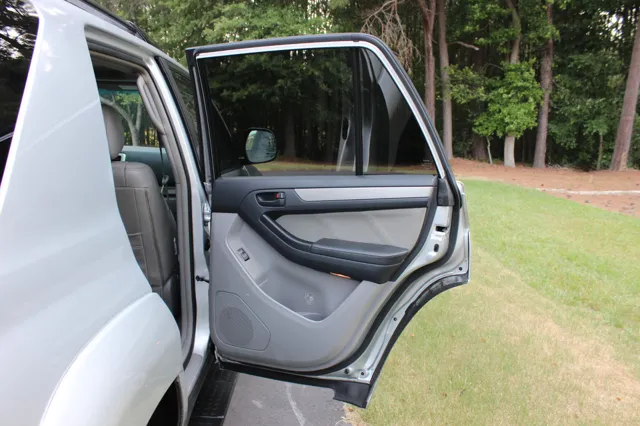 2009 Toyota 4Runner SR5 - Photo 15