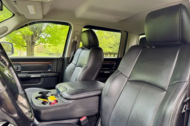 2018 RAM Ram 1500 Pickup Laramie - Photo 13