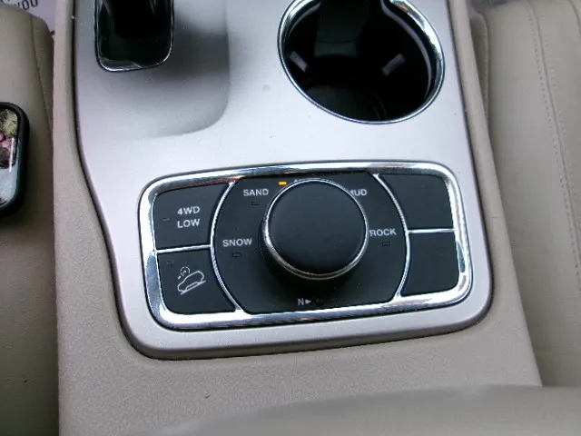 2015 Jeep Grand Cherokee Limited - Photo 18