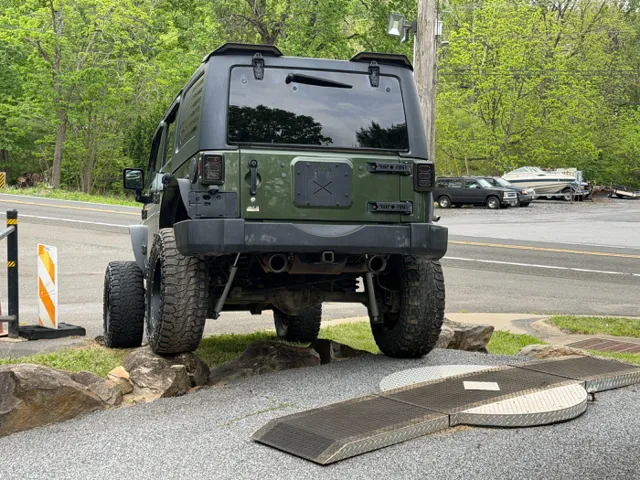 2007 Jeep Wrangler Unlimited Sahara - Photo 12