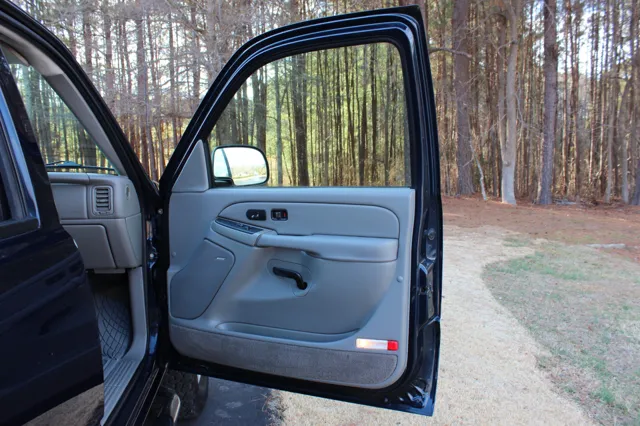 2005 GMC Sierra 2500HD - Photo 18