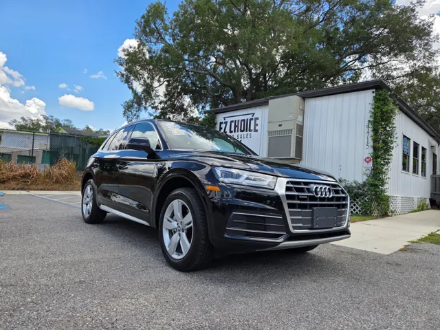 2018 Audi Q5 2.0T quattro S tronic Premium Plus's photo