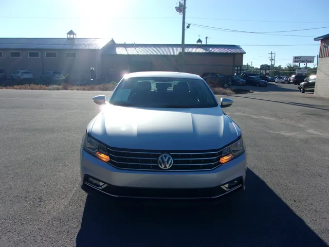 2017 Volkswagen Passat