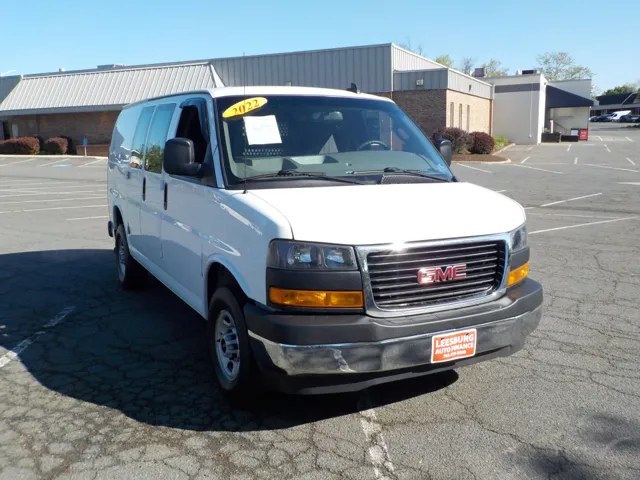 2022 GMC Savana Cargo Work Van - Photo 6