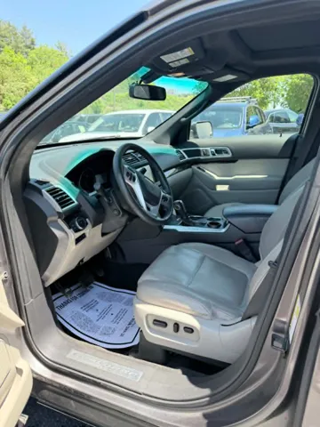 2012 Ford Explorer Limited - Photo 9