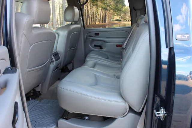 2005 GMC Sierra 2500HD - Photo 12