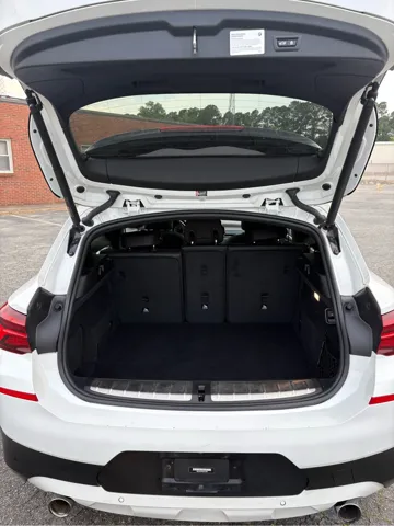 2022 BMW X2 28i - Photo 8