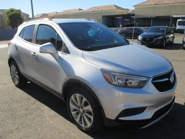 2017 Buick Encore Preferred's photo