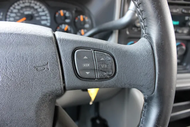 2005 GMC Sierra 2500HD - Photo 33