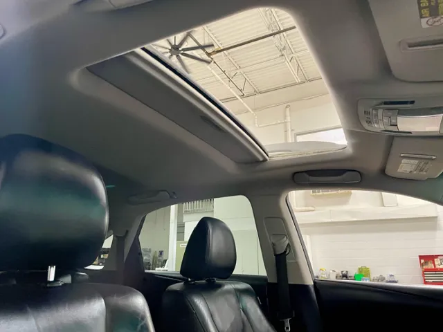 2011 Lexus RX 350 - Photo 20