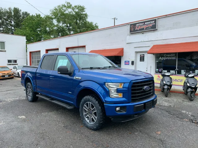 2017 Ford F-150 Lariat 4x4 SuperCrew 5-1/2 Box's photo