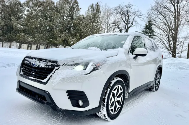 2024 Subaru Forester Premium