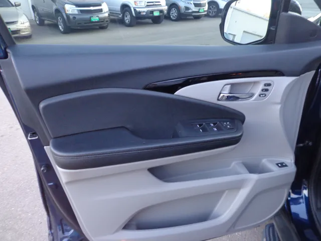 2019 Honda Pilot Touring - Photo 12