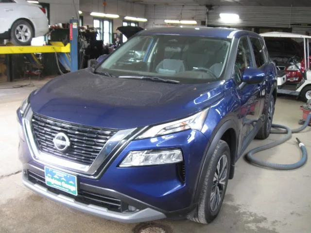 2023 Nissan Rogue SV AWD's photo