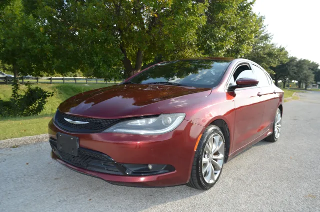 2015 Chrysler 200