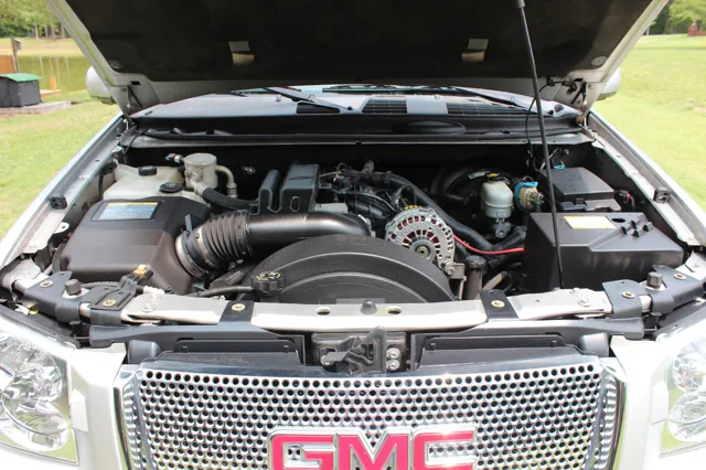 2008 GMC Envoy Denali - Photo 47