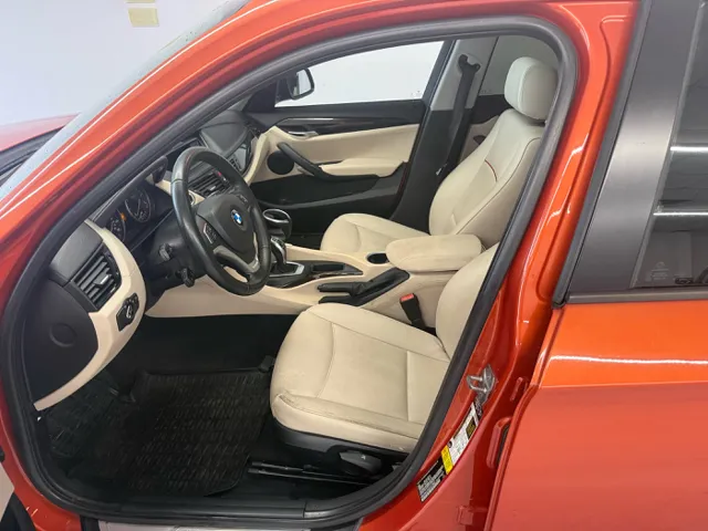 2015 BMW X1 28i - Photo 11