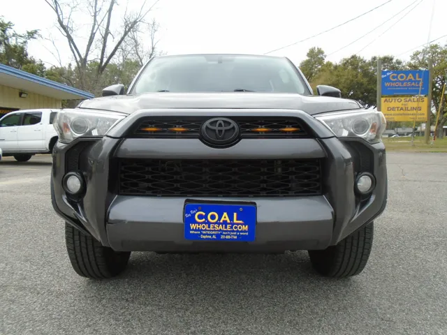 2016 Toyota 4Runner SR5 - Photo 7