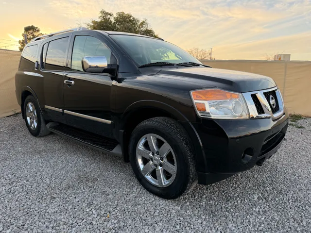 2014 Nissan Armada Platinum's photo