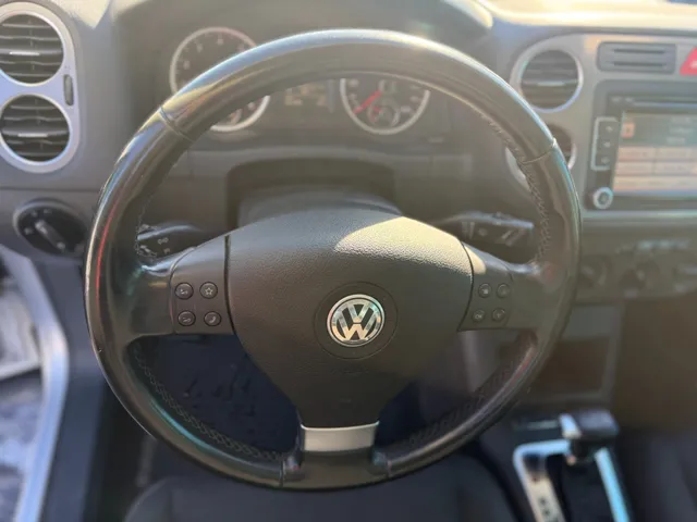 2010 Volkswagen Tiguan SEL - Photo 43