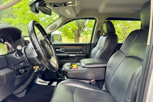 2018 RAM Ram 1500 Pickup Laramie - Photo 11