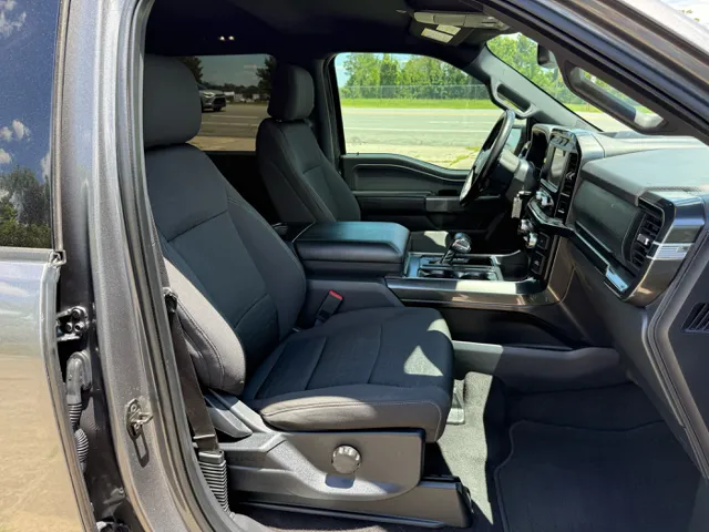 2023 Ford F-150 XLT - Photo 24