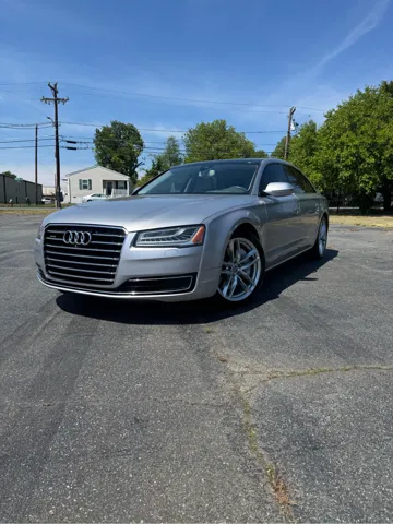 2015 Audi A8 4.0T LWB quattro Tiptronic's photo