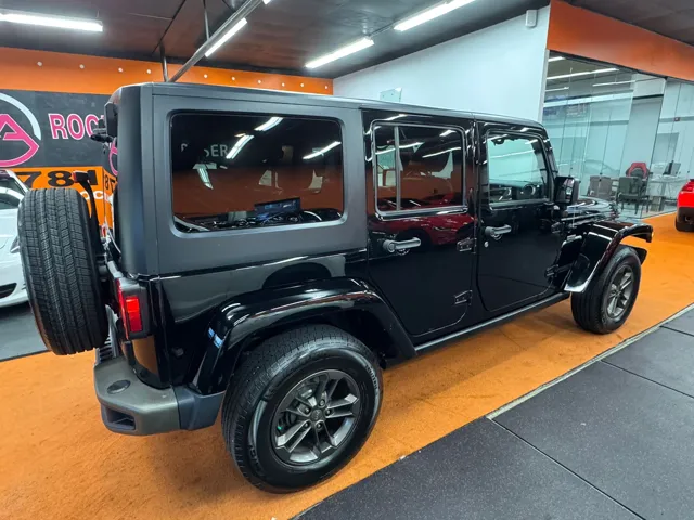 2016 Jeep Wrangler Sahara photo 6
