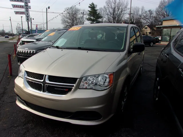 2015 Dodge Grand Caravan American Value Package's photo