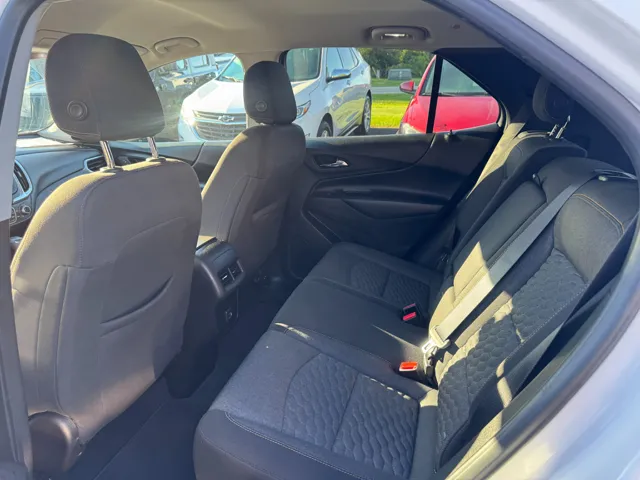 2019 Chevrolet Equinox photo 4