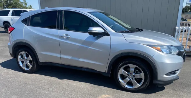 2016 Honda HR-V EX's photo