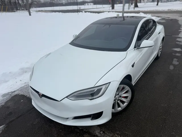 2017 Tesla Model S P100D's photo