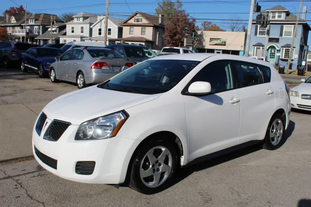 2009 Pontiac Vibe Base