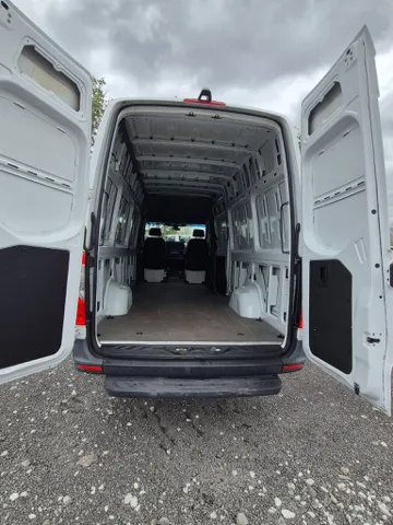2021 Mercedes-Benz Sprinter Crew Van Base - Photo 9