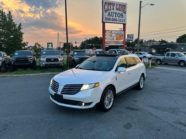 2018 Lincoln MKT Reserve - Photo 13