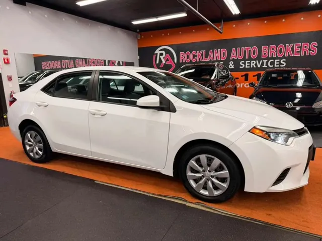 2014 Toyota Corolla LE Plus