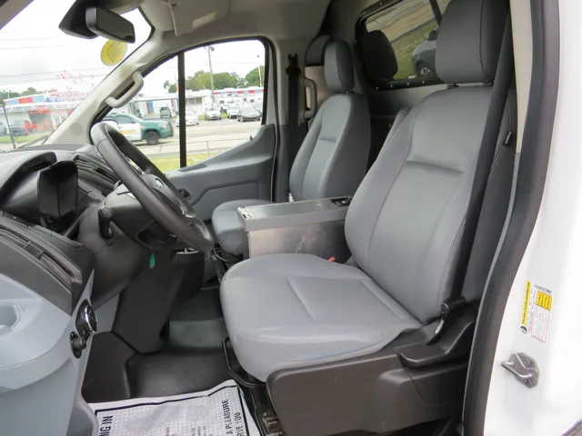 2019 Ford Transit Cargo Van photo 6