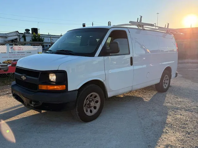 2009 Chevrolet Express Cargo Work Van