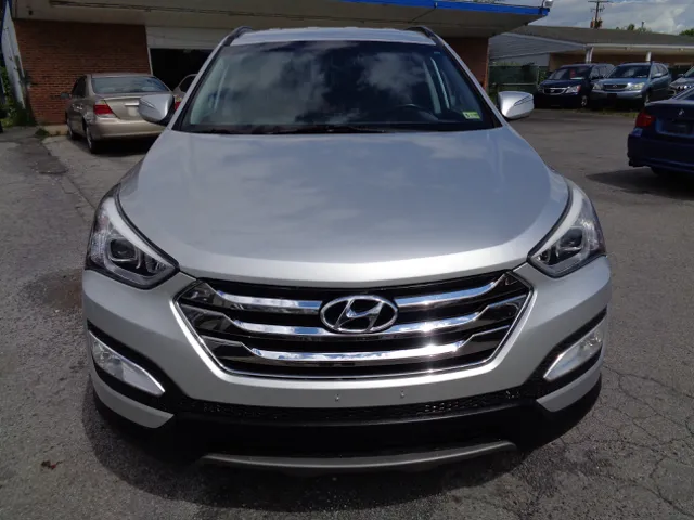 2014 Hyundai Santa Fe Sport 2.0T photo 2