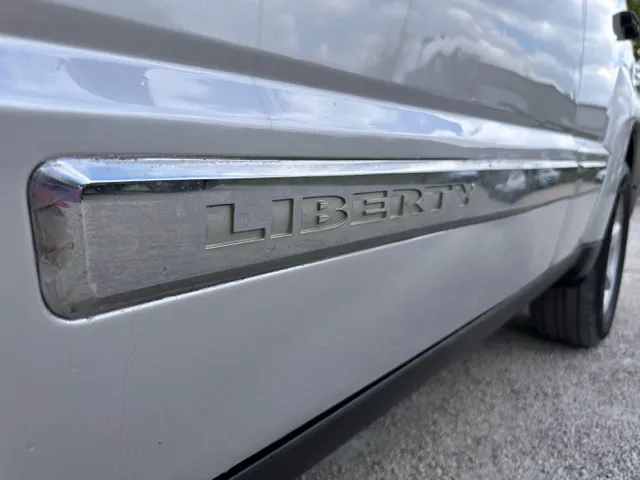 2011 Jeep Liberty Limited - Photo 12