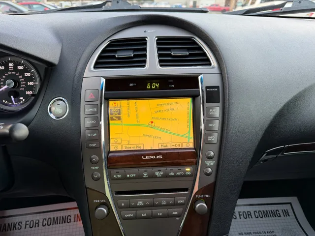 2010 Lexus ES 350 - Photo 20