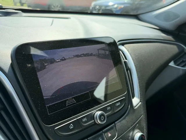 2022 Chevrolet Malibu 1LT - Photo 12
