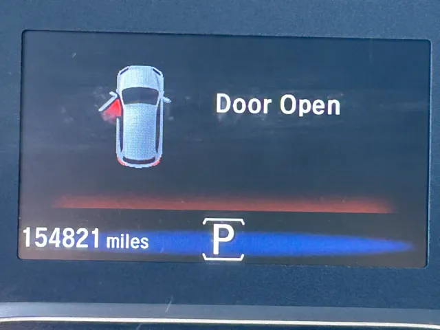 2017 Honda Pilot LX - Photo 13