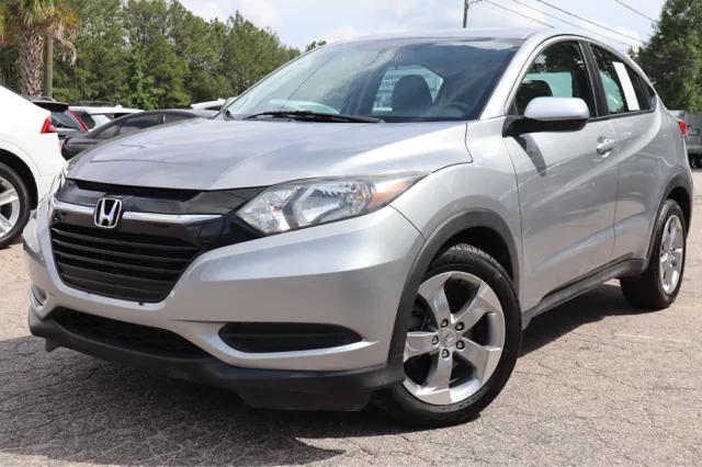 2017 Honda HR-V LX AWD's photo