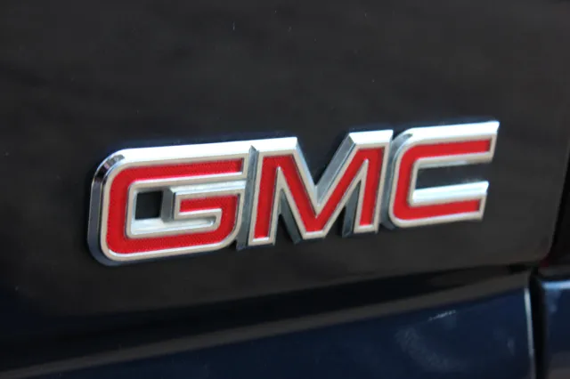 2005 GMC Sierra 2500HD - Photo 47