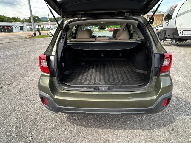 2018 Subaru Outback Limited - Photo 7