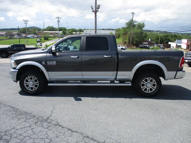 2017 RAM 2500 Laramie 4X4 Crew Cab SWB's photo